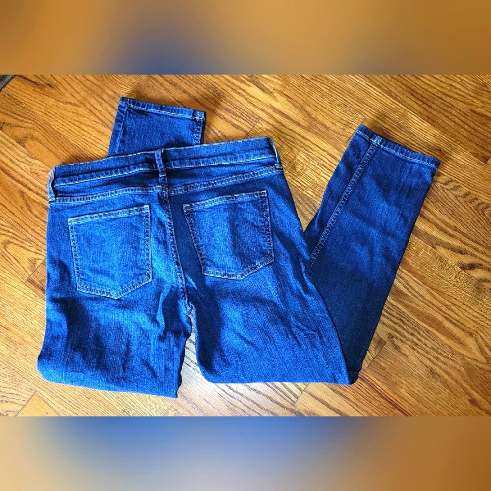 Banana Republic Dark Authentic Girlfriend Jeans Size Petite 27 / 4
